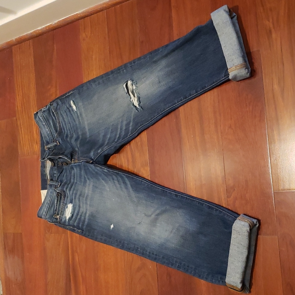 Abercrombie & Fitch 30 x 32 distress Buttonfly Jeans. Clean and Ready to Wear